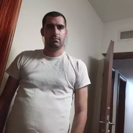 דור, 33Kfar Saba 