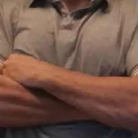 Ellis, 62Center of Israel 