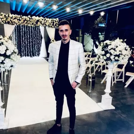 Eli, 30Ramla
