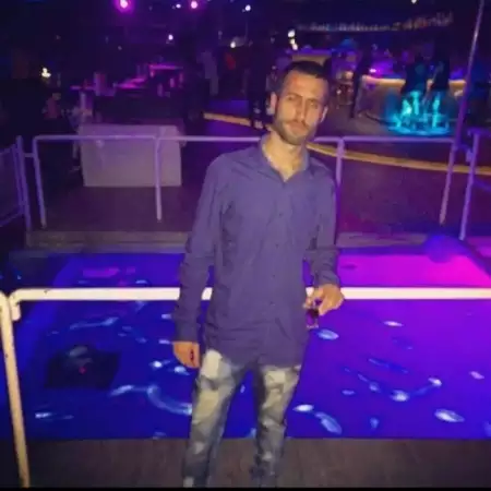 אדיר, 31Ganei Tikva