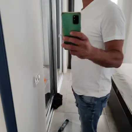 גיא, 46Netanya 