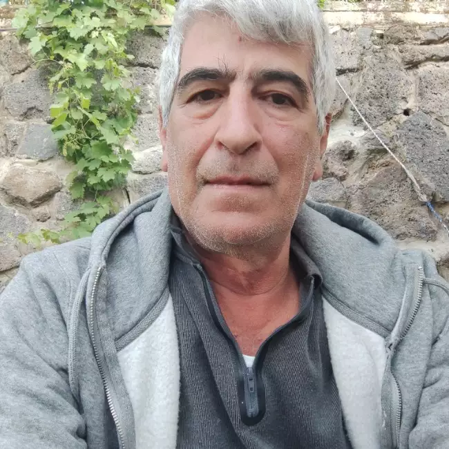 אורי, 71, Nesher - 2Date