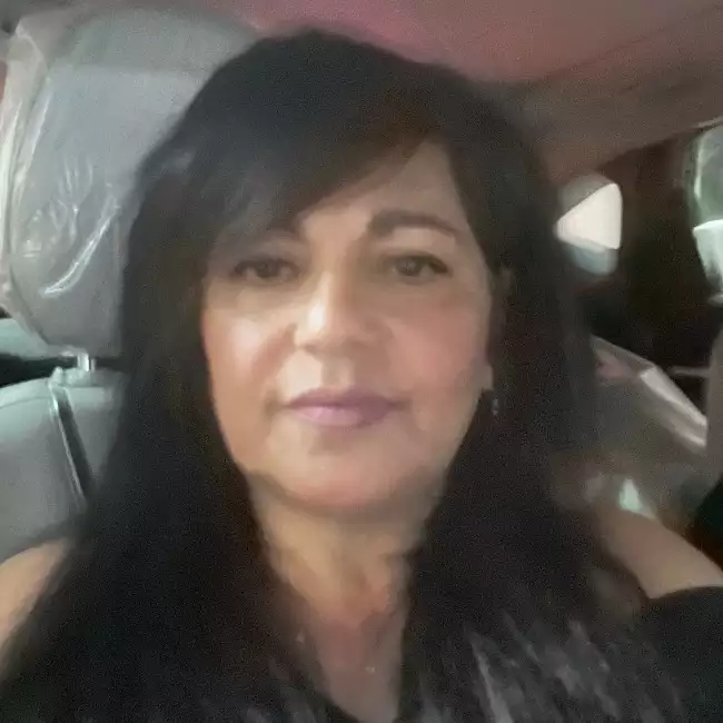 Liz, 59, Tel Aviv - 2Date