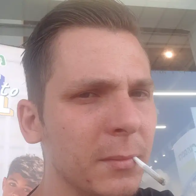Noneofyourbusiness, 33, Arad - 2Date
