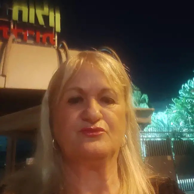 שושנה, 72